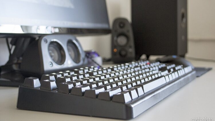 Tastatura mecanica