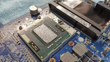 pasta termoconductoare aplicata corect - demontare