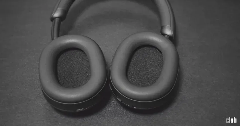 Sony WH-1000XM5: interior difuzoare