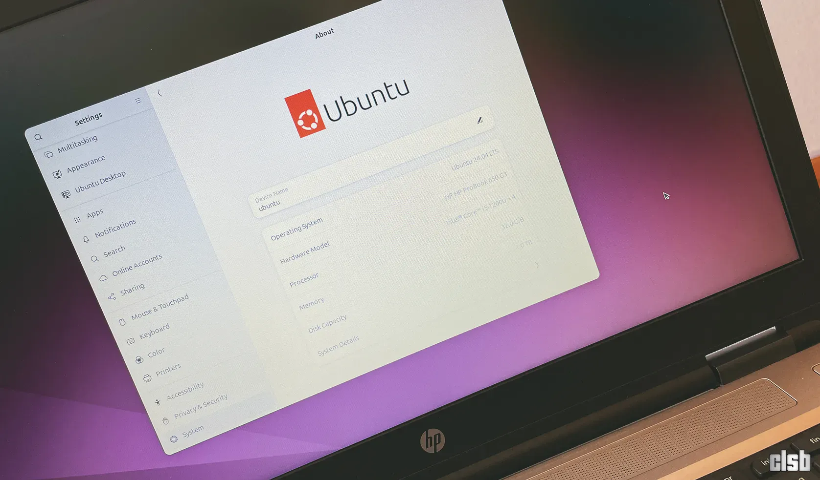 Laptop cu Ubuntu