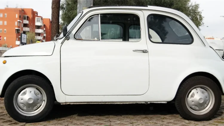 Fiat 500 F (1965–1972) - lateral