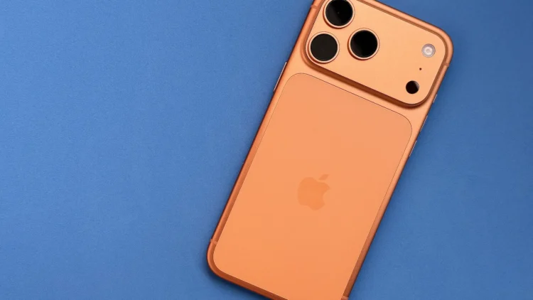 iPhone 17 Pro Max - spate