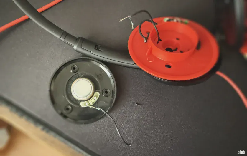 Căști Platronics - cablul tăiat