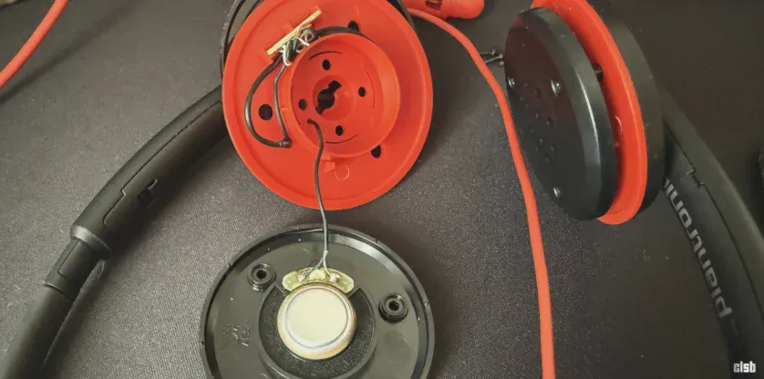 Căști Platronics reparate