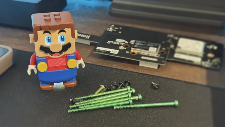 Super Mario are grijă de șurubir