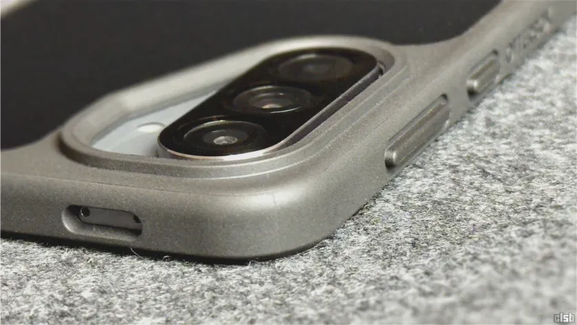 Husă pentru telefon de la Otterbox - protecție modul foto