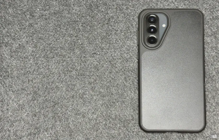 Husă pentru telefon de la Otterbox - spate